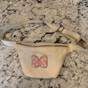Belt Bag with Minnie Mouse bow patch